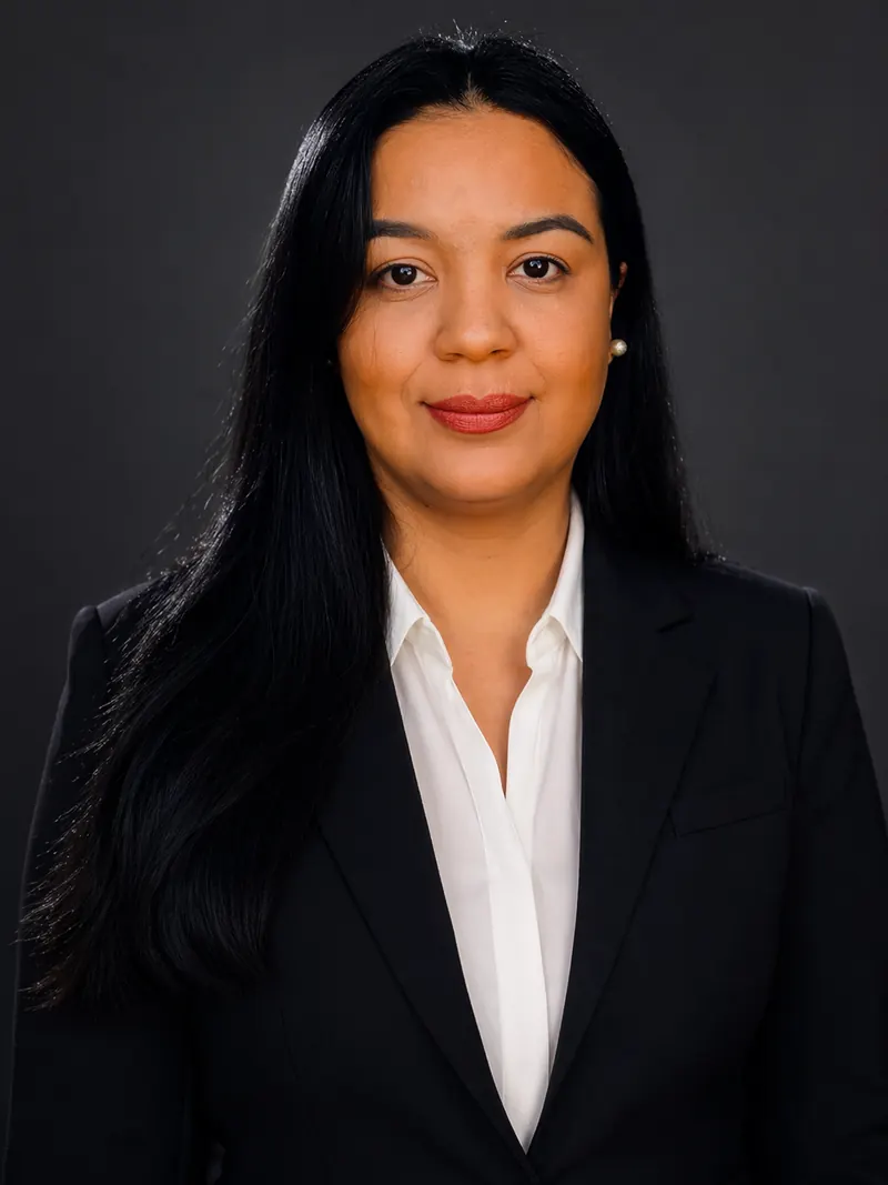 Dra. Fabiana Santos - Advogada Especialista em Direito do Consumidor